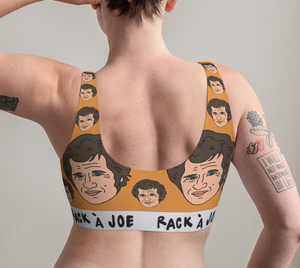 Rack à Joe Dassin